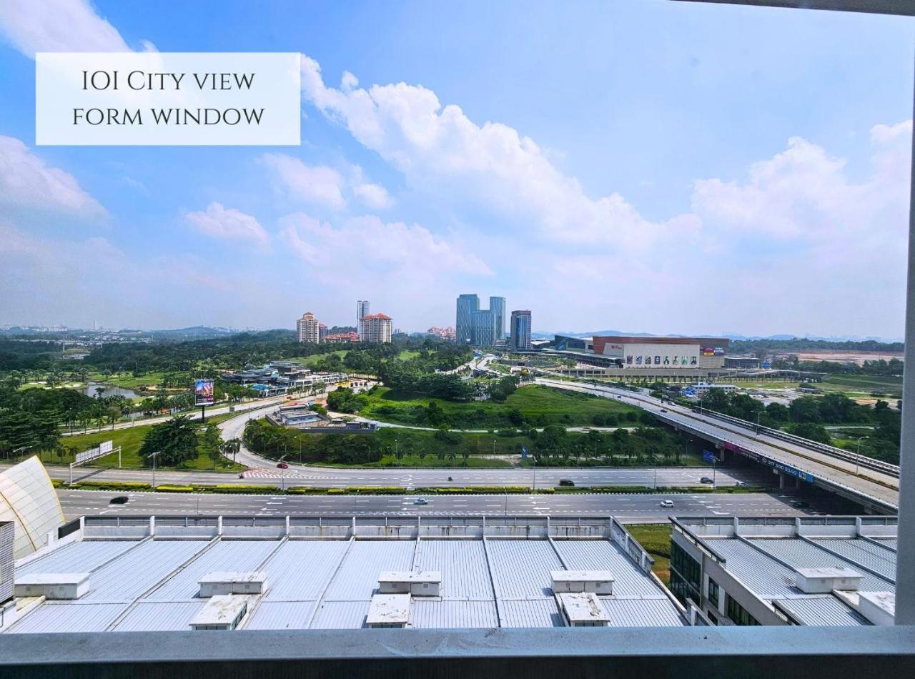 Conezion Near Ioi City Mall, Maeps Serdang, Putrajaya By Cloud Host الغرفة الصورة