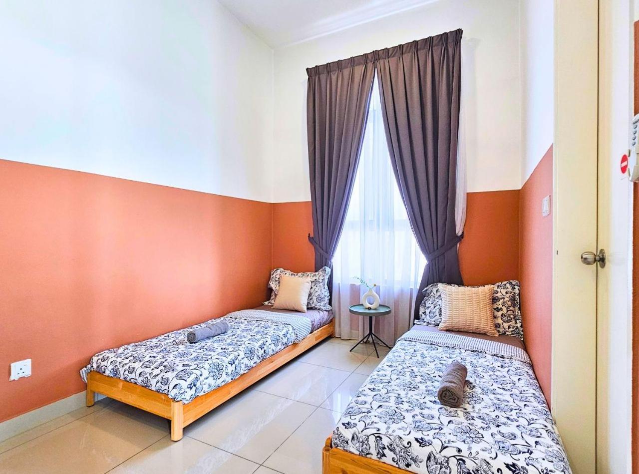 Conezion Near Ioi City Mall, Maeps Serdang, Putrajaya By Cloud Host المظهر الخارجي الصورة