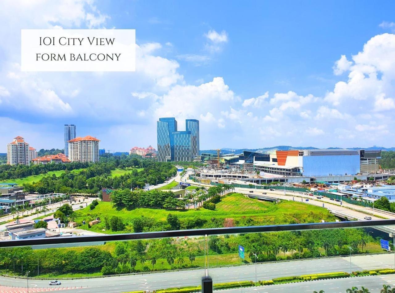 Conezion Near Ioi City Mall, Maeps Serdang, Putrajaya By Cloud Host الغرفة الصورة