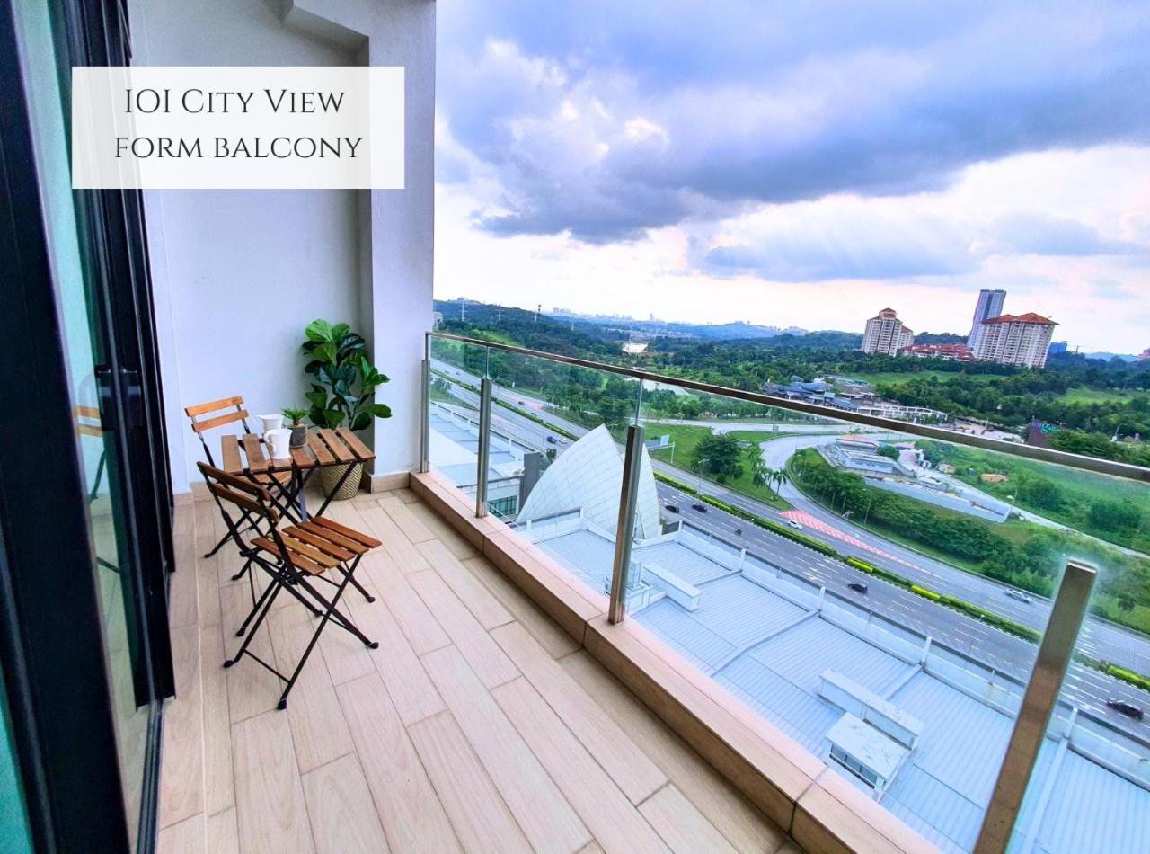 Conezion Near Ioi City Mall, Maeps Serdang, Putrajaya By Cloud Host المظهر الخارجي الصورة