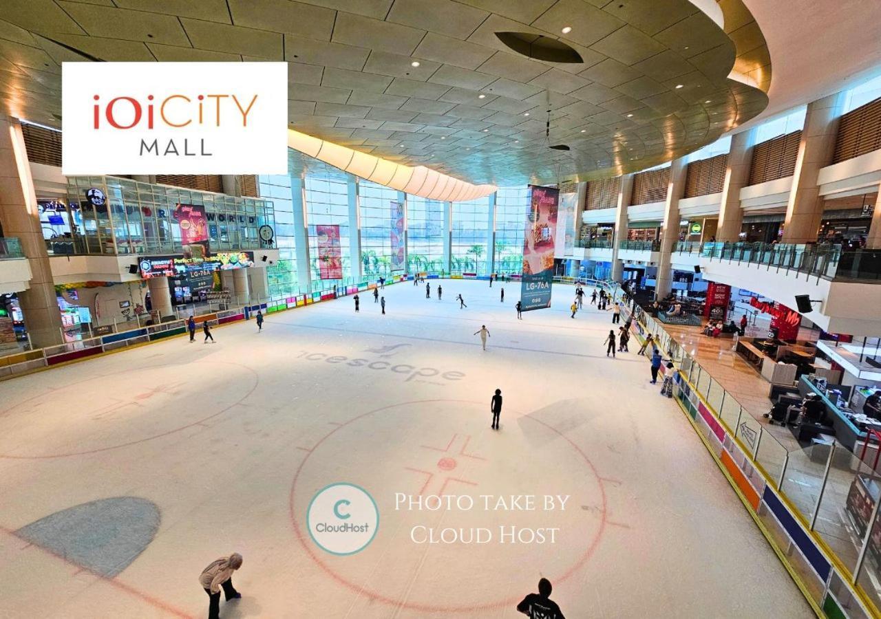 Conezion Near Ioi City Mall, Maeps Serdang, Putrajaya By Cloud Host المظهر الخارجي الصورة